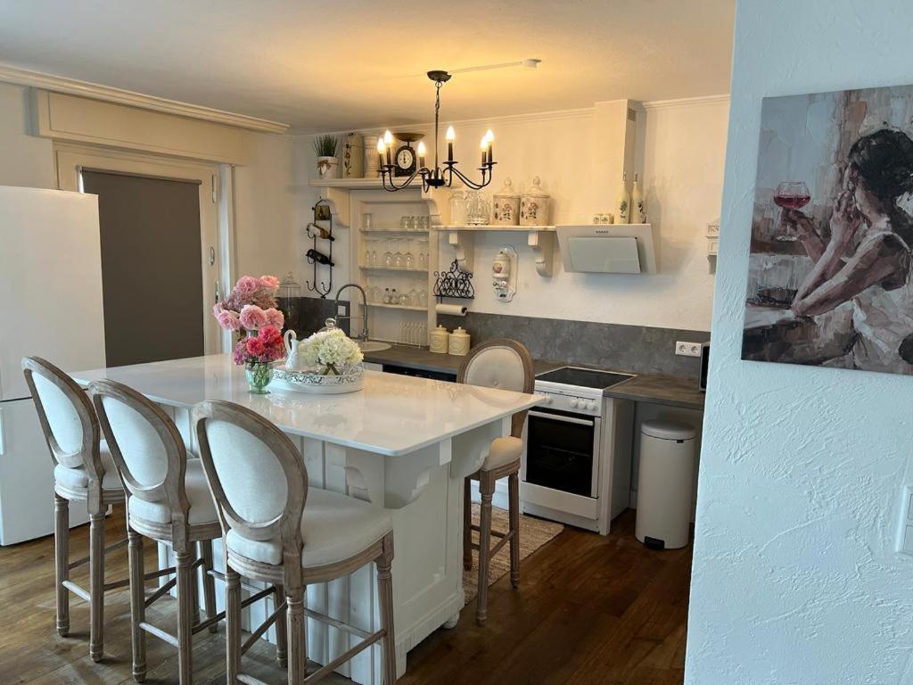 Ferienwohnung Und Appartement Naehe Moehnesee Fuer 4 Personen 瓦尔施泰因 外观 照片